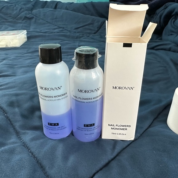 Acrylic Nail Kit - Picture 6 of 10